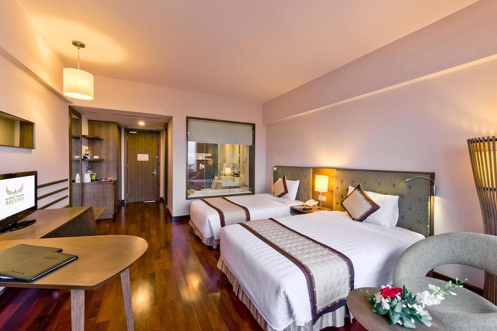 Muong Thanh Holiday Hue Hotel Eksteriør billede
