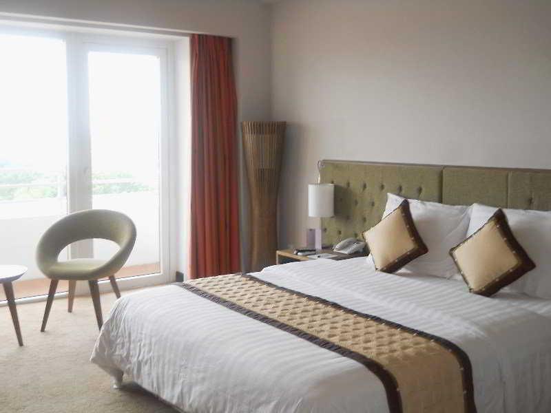 Muong Thanh Holiday Hue Hotel Eksteriør billede
