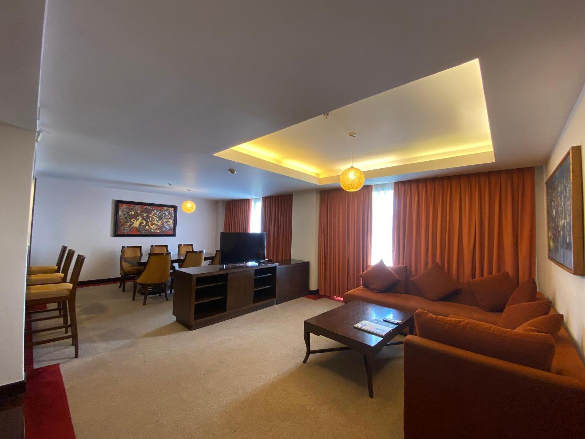 Muong Thanh Holiday Hue Hotel Værelse billede