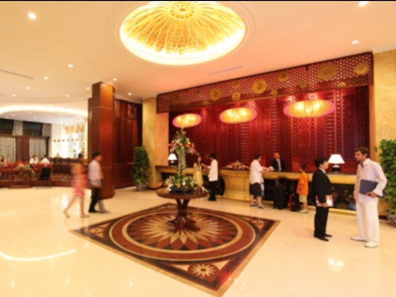 Muong Thanh Holiday Hue Hotel Eksteriør billede