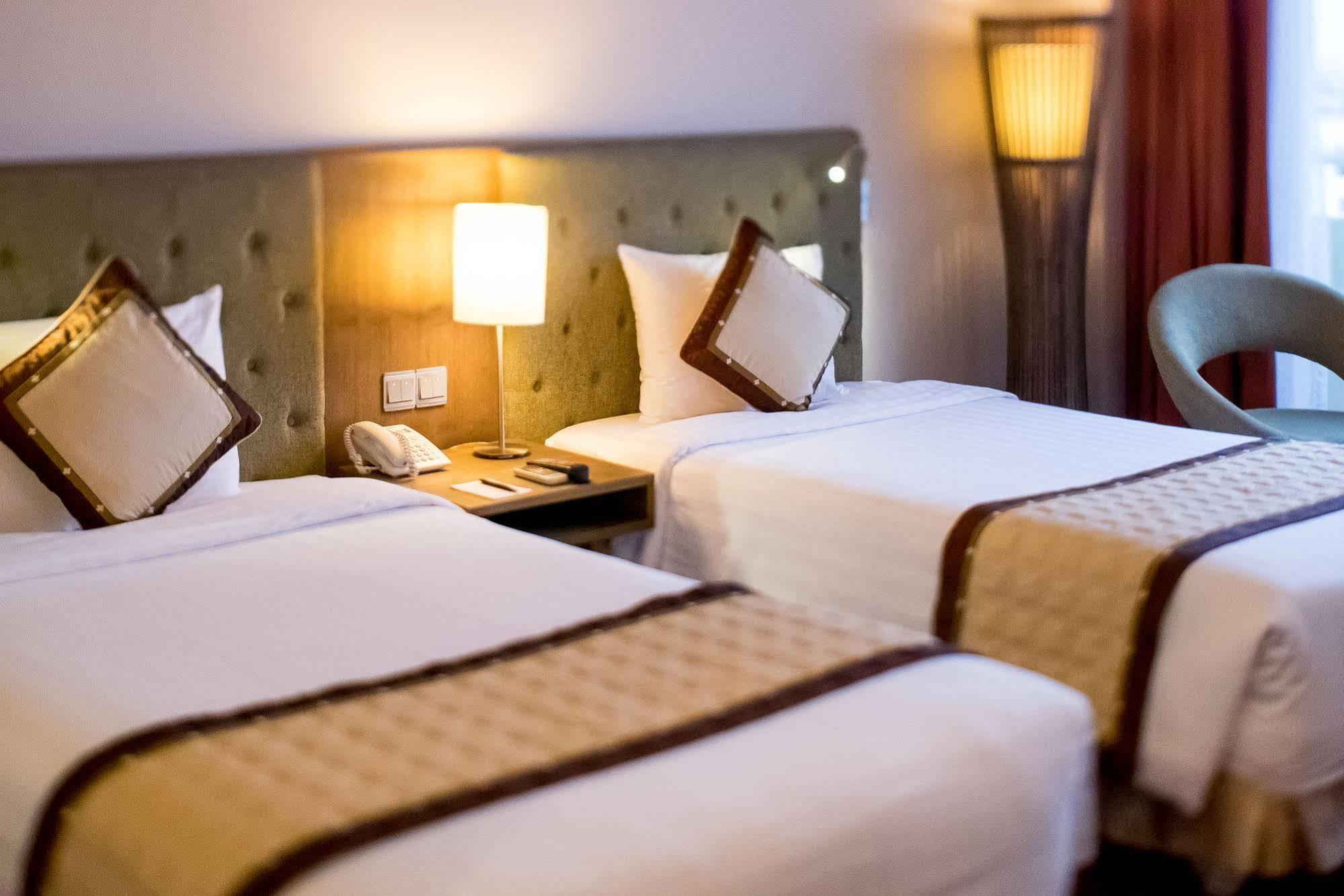 Muong Thanh Holiday Hue Hotel Eksteriør billede